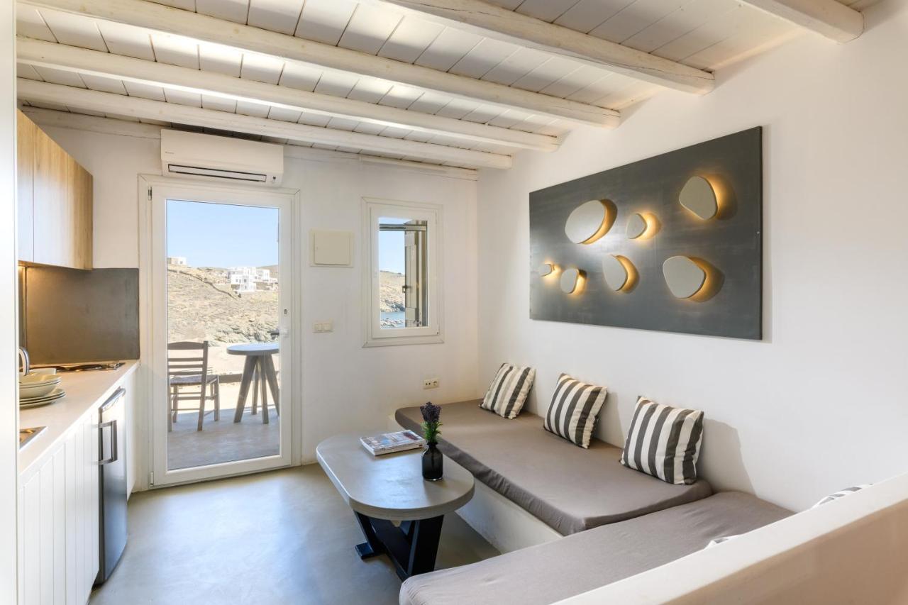 Ultramare Superior Suites With Seaview Mykonos Town ภายนอก รูปภาพ