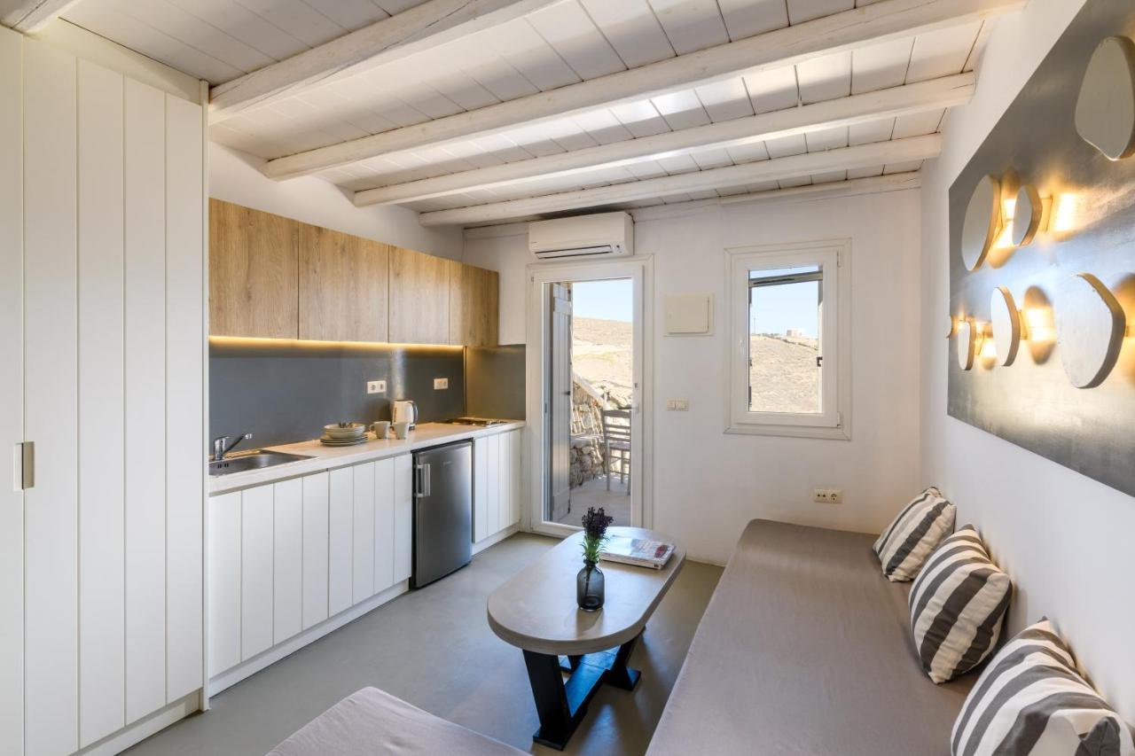 Ultramare Superior Suites With Seaview Mykonos Town ภายนอก รูปภาพ